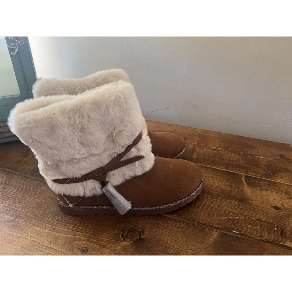 Girls Seychelles Suede and Faux Fur Boots  Ankle Tassels Brown